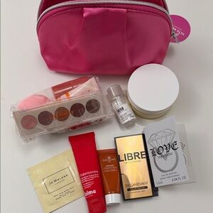 Beauty bundle with cosmetic bag